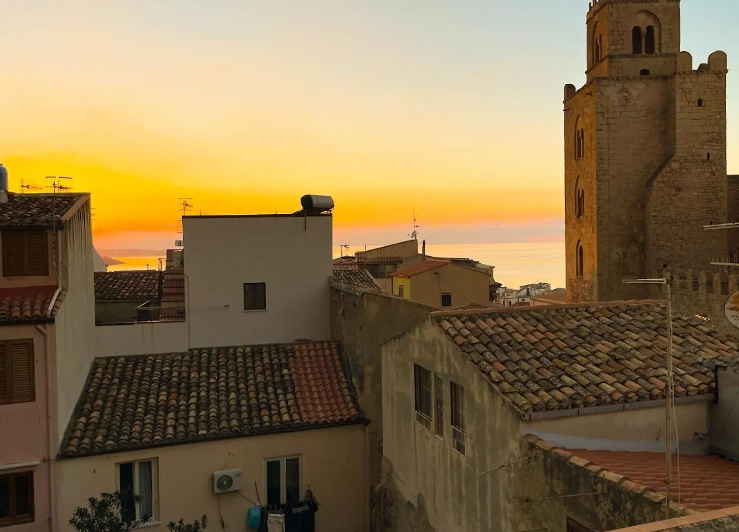 Canonica Dimore Cefalu Italy